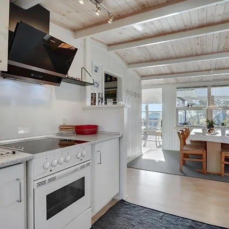 Holiday home Three-bedroom In Sydals *